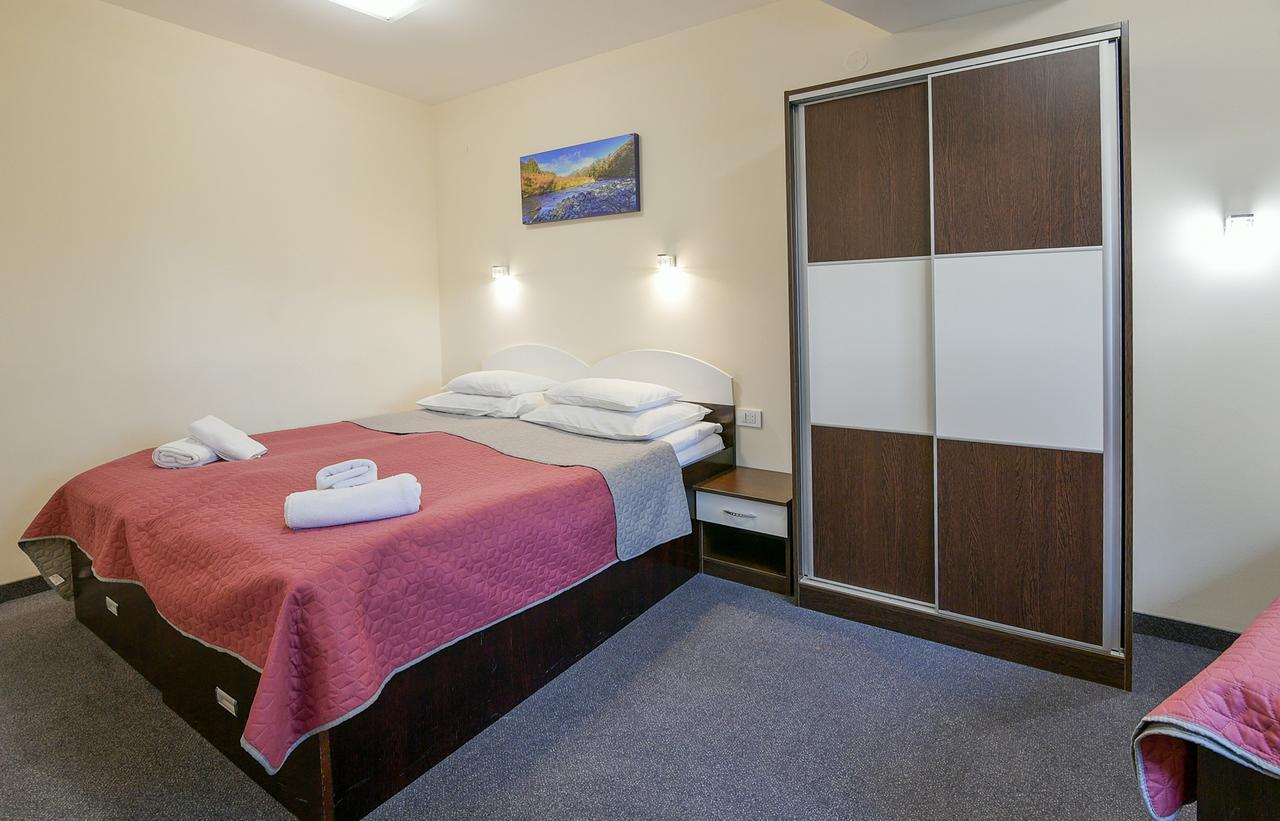 Garni Hotel Simsir Zlatibor Exteriör bild