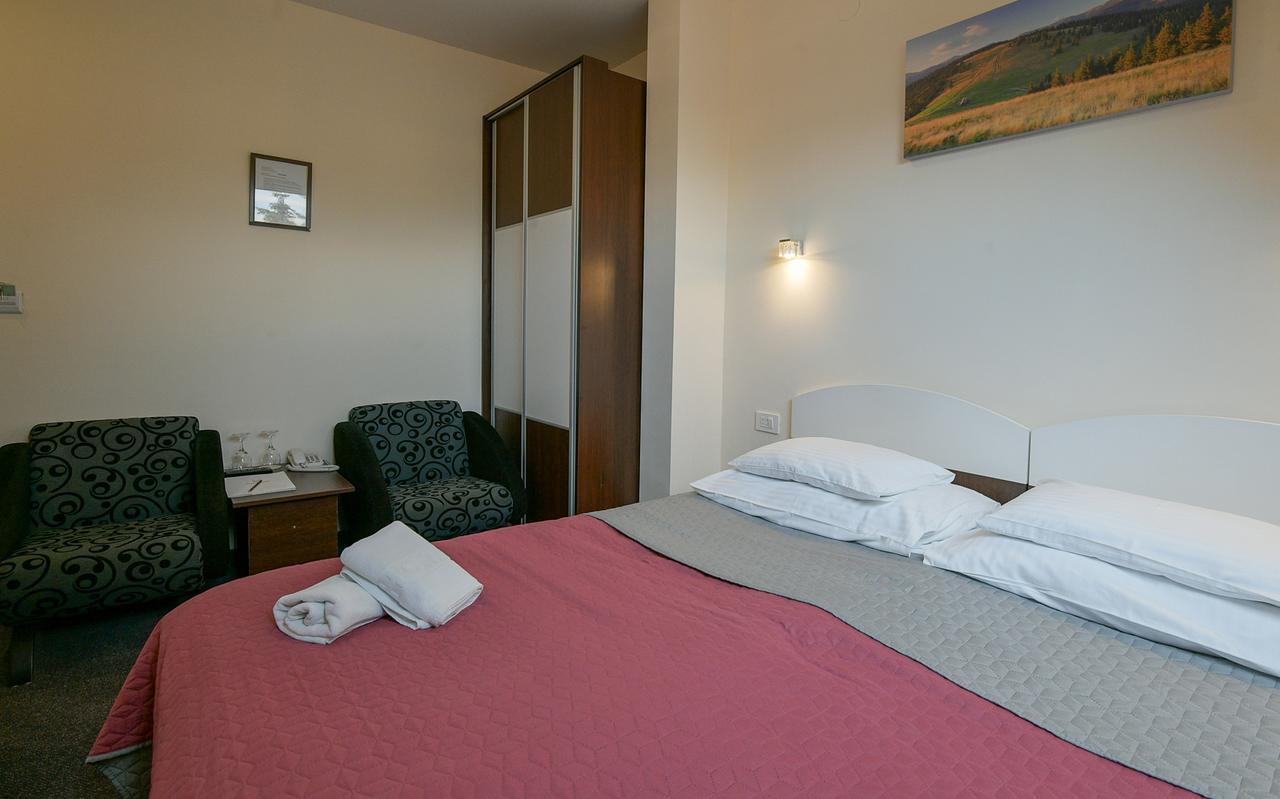 Garni Hotel Simsir Zlatibor Exteriör bild